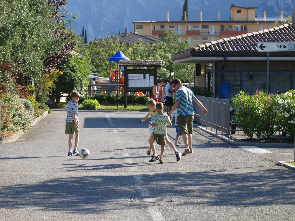 Готель Camping Brione Рива-дель-Гарда Екстер'єр фото